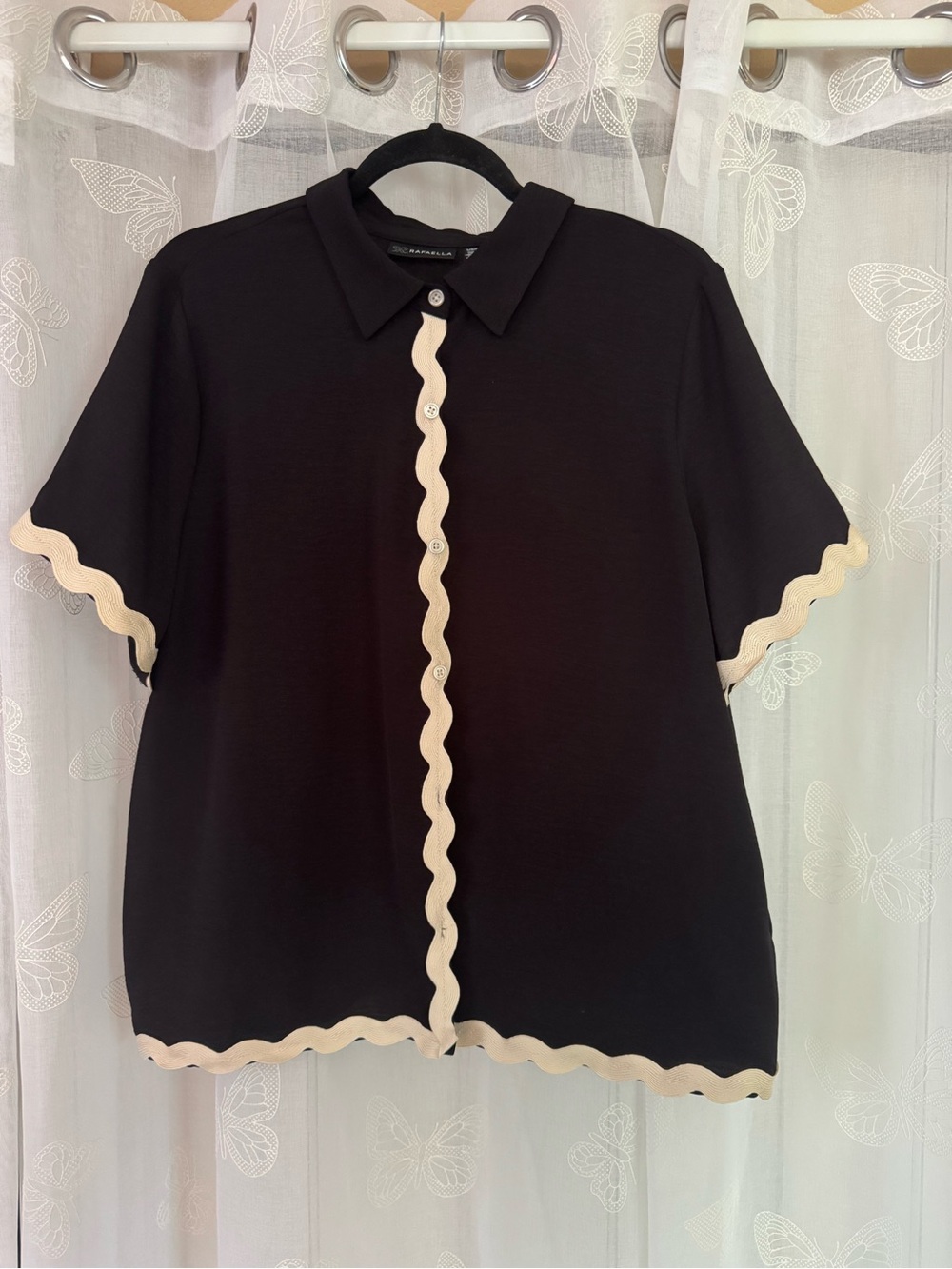 Rafaella Black Button-Front Top with Cream Scalloped Trim